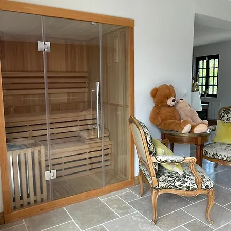 3s For 8 People Indoor-outdoor Pool, Sauna And Farm Nyaraló Berthouville