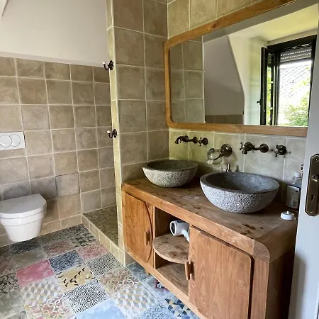 3s For 8 People Indoor-outdoor Pool, Sauna And Farm