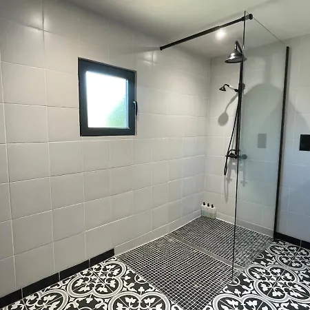 3s For 8 People Indoor-outdoor Pool, Sauna And Farm