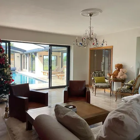3s For 8 People Indoor-outdoor Pool, Sauna And Farm Nyaraló *