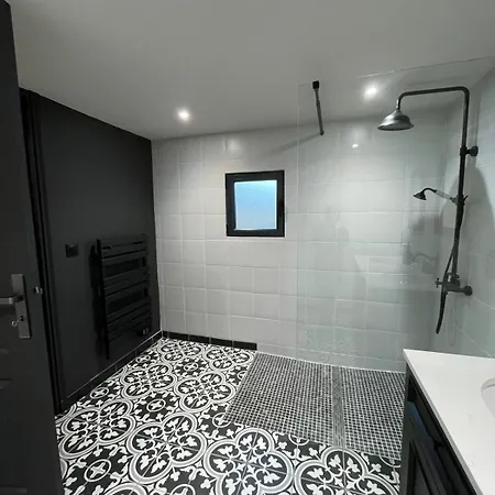3s For 8 People Indoor-outdoor Pool, Sauna And Farm